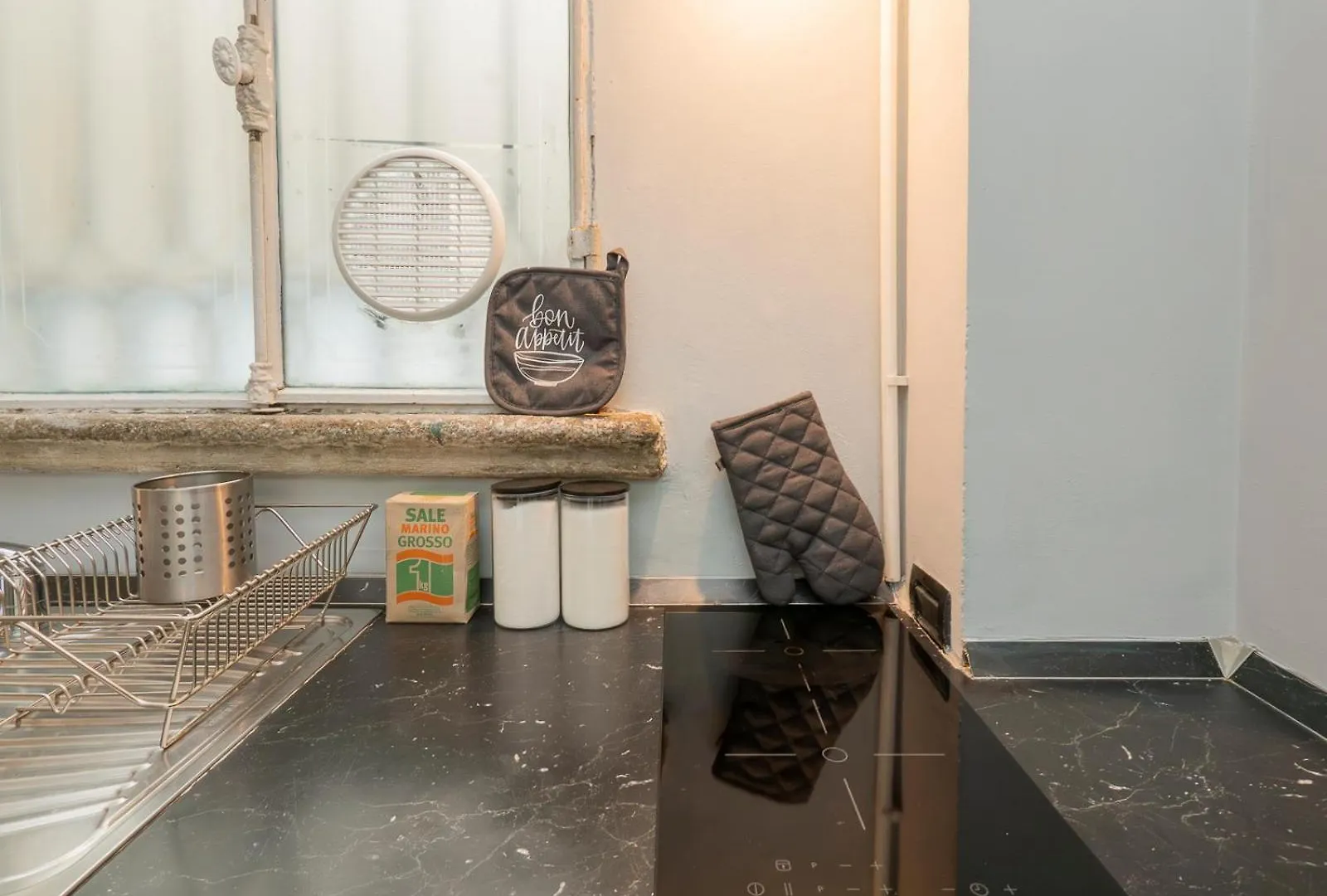 מילאנו Xenia Apartments - Central Studio Apartment In Duomo